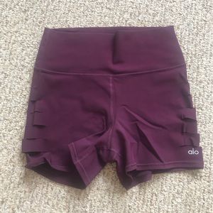 Plum side slit shorts